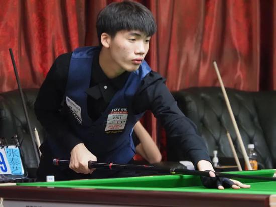 心球员寻找 心球员寻找