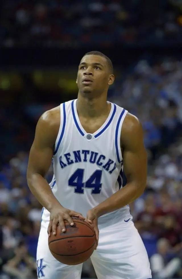 世界旗舰而 世界旗舰而